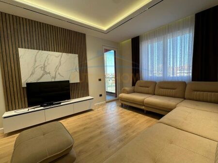 Rent, Apartment 2+1+Parking Space, Paskuqan, Tirana.