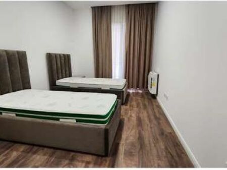 Apartament 2+1+2 per shitje tek Rrg e Kavajes-Kompleksi Delijorgji
