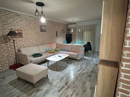 Apartament 2+1 me qira tek Komuna e Parisit