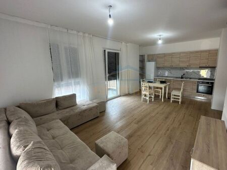 Qera, Apartament 2+1+2, Trio Tower, Don Bosko
