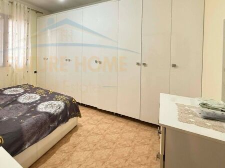 Rent, Private House 2+1 + 2 Parking Spaces, “Ferhat Draga” Street, Laprakë