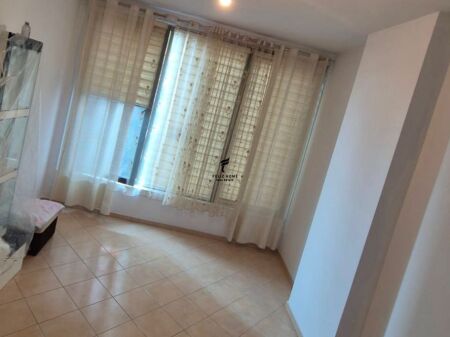 OFFICE FOR RENT 60 M2 KAVAJA STREET 45,000 LEKE FH-64606