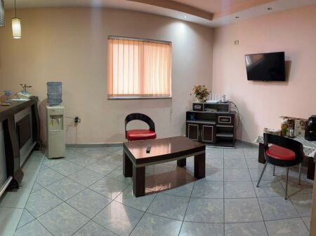 Motel in Affitto o Vendita a Vaqarr, Tirana 850.000 €