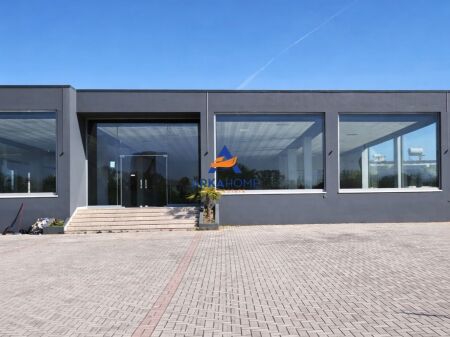 CAPANNONE 3000M2 IN VENDITA "VICINO ALL'AUTOSTRADA TIRANA DURRES" 1.096.000 EURO