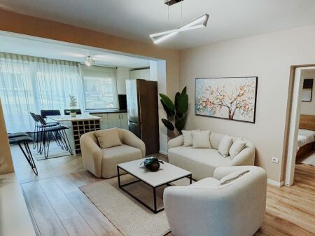  Luxury 2+1 apartment + wardrobe for rent in the Center (Myslym Shyri)