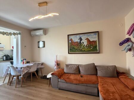 Shitet apartament 1+1 tek Harry Fultz
