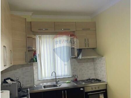 Apartament 2+1 ne shitje , Fresk Rruga Shefqet Kuka