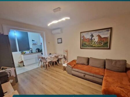 OKAZION ! SHITET APARTAMENT 1+1 - Rr. Mine Peza, Tirane