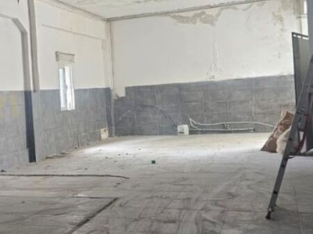 Locale Commerciale in Affitto
