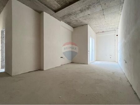  Apartment 1+1 for Sale – Lungomare, Vlorë