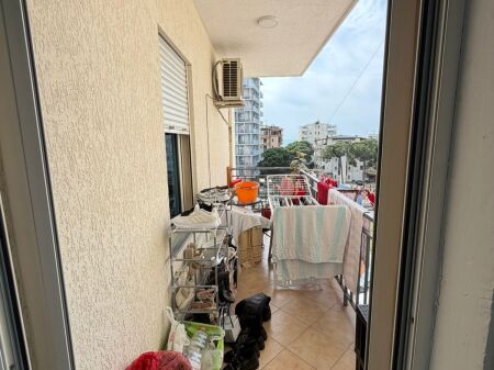 Shitet super apartament në Shkëmbin e Kavajës!  2+1