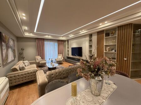 Shitet Apartament 3+1 Fusha e Aviacionit, Garden Residence Turdiu