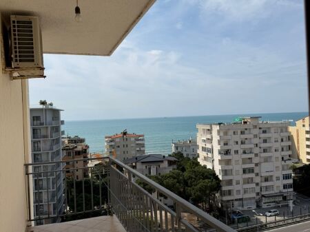 Shitet super apartament me pamje të plotë nga deti! 