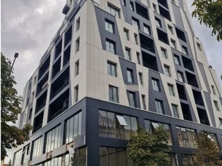  Apartament 1+1 me Qira – RRUGA E BARRIKADAVE – QENDËR, TIRANË! 1,000 € /Muaj