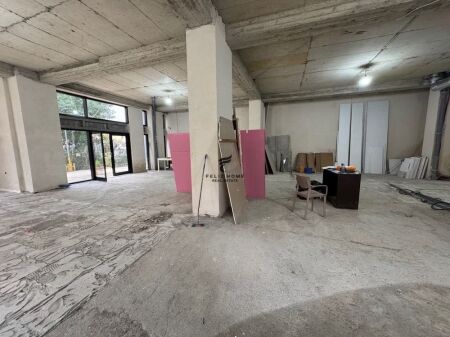 UFFICIO IN AFFITTO 210 M2 AFFITTO 1.400 EURO FH-64646