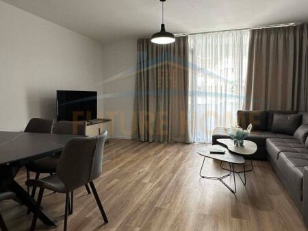 Qera, Apartament 2+1+2 + Post Parkimi, Unaza e Re