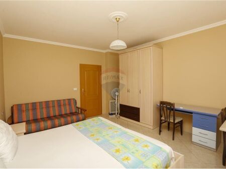 Apartament 2+1+2 ne Bllok