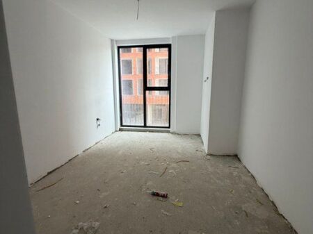 SHITET APARTAMENT 2+1+2 – Rruga Siri Kodra, Tiranë