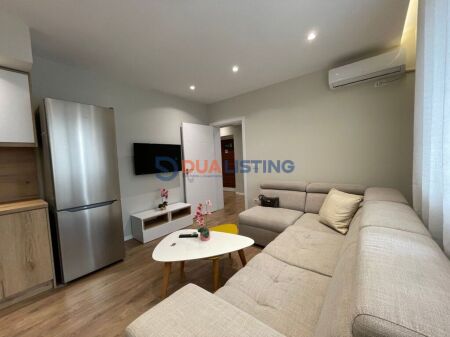 Japim me qira apartament 2+1 te zone e Brrylit.