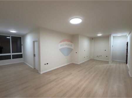 APARTAMENT 3+1 PER SHITJE TEK KODRA E DIELLIT!