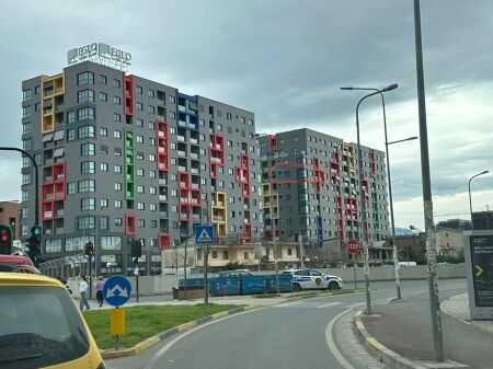 Apartament 2+1 me Qira tek Unaza e Re! 700 € /Muaj Sip. Totale  86m2