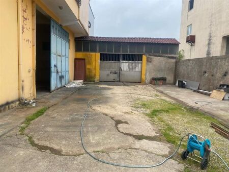 MAGAZZINI IN AFFITTO A SHKOZET DURRES