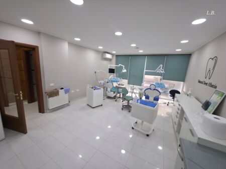 LOCALE IN AFFITTO A KIKA 1 COMUNE DI PARIGI (ADATTO PER UFFICIO O CLINICA)
