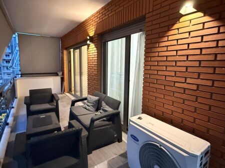  Jepet me qira apartament 2+1+2 + nje post parkimi te Kompleksi Delijorgji