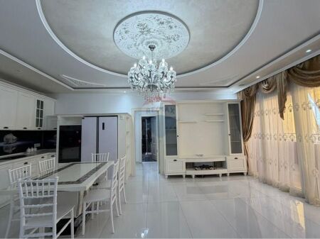 APARTAMENT 2+1+2 PER SHITJE NE XHAMLLIK