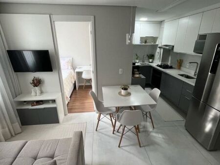Mjeksia QSUT Jepet me qera super  apartament 1+1 i pabanuar me pare kompleks i ri tek shkolla bashkuar prane mjeksise prane QSUT prane pediatrise vendodhje perfekte!