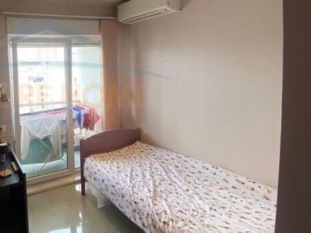 Shitet, Apartament 3+1, Kompleksi "Kontakt", 21 Dhjetori