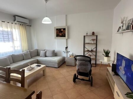 APARTAMENT ME QERA 2+1+2 LIQENI ARTIFICIAL 65.000 LEKE FH-64918