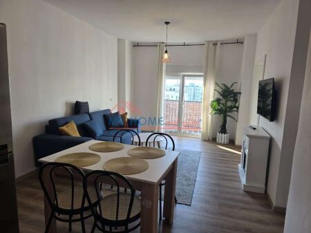 Apartament 2+1 me Qira 5 Maji Tirane