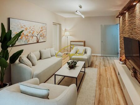 APARTAMENT ME QIRA 2+1 MYSLYM SHYRI 95.000 LEKE