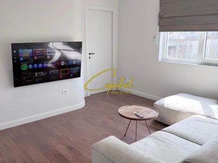 APARTAMENT ME QIRA 1+1 5 MAJI 470 EURO