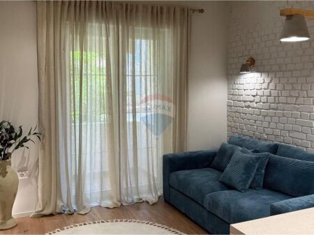 Apartament 2+1 me qira , Myslym Shyri