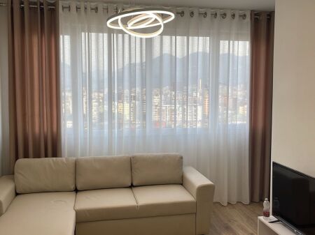 Shitet apartament 2+1 tek Golden Park 3!