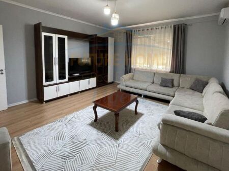 Qera, Apartament 2+1+2, Kopshti Zoologjik, Tiranë