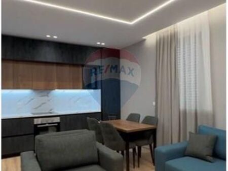 Apartament 1+1 me qira , Rruga Muhamet Gjollesha