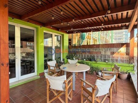 SHESIM APARTAMENT ME VERANDË – BLLOK, TIRANË