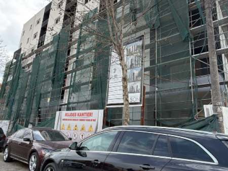  Shitet Apartament 1+1 me Post Parkimi – Paskuqan