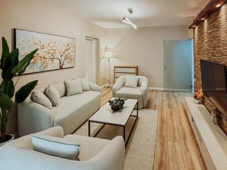 Apartament modern 2+1 me qera tek Myslym Shyri prane Qendres
