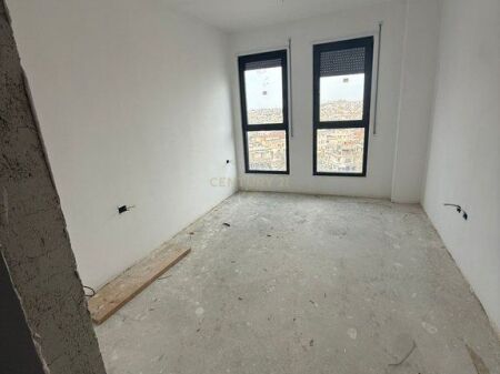 SHITET APARTAMENT 1+1 – RRUGA E DIBRËS