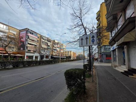 Shitet apartament 1+1 21 Dhjetori