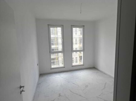  SHITET Apartament 1+1  Univers City Residence, Prane QTU     Ndertim i Ri  🪜 Kati 5 (Banim)   Siperfaqe 52.56 m2    Cmimi 73.500 Euro