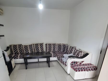  Jepet me Qira Apartament 1+1 – 21 Dhjetori !