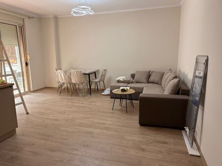  QERA Apartament 1+1  Astir, Prane Vila L 
