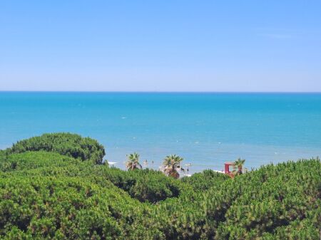 Apartment 2+1 in the first line - Mali i Robit