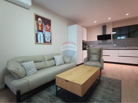 Apartament - Për Qira - Zogu I Zi, Tiranë