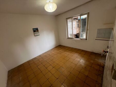 Shitet apartament 1+1, Kati 2, 103.000 €, 21 Dhjetori, prane Report TV